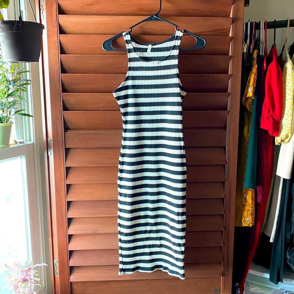 A+ ELLEN Striped Bodycon Dress